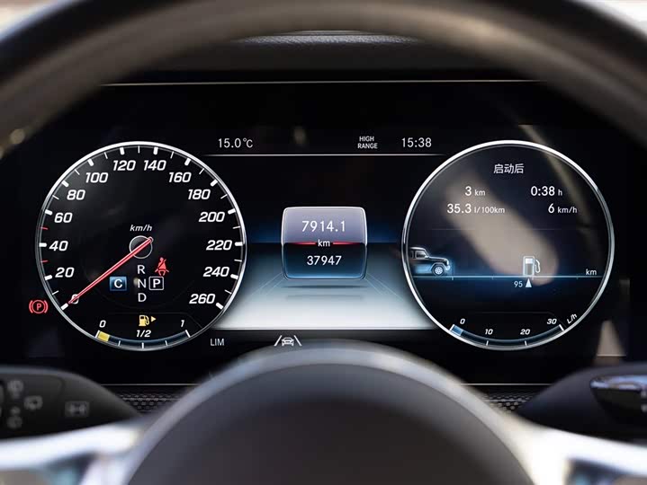 Фото 16 - Mercedes-Benz G-Class