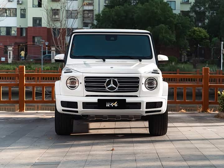 Фото 2 - Mercedes-Benz G-Class