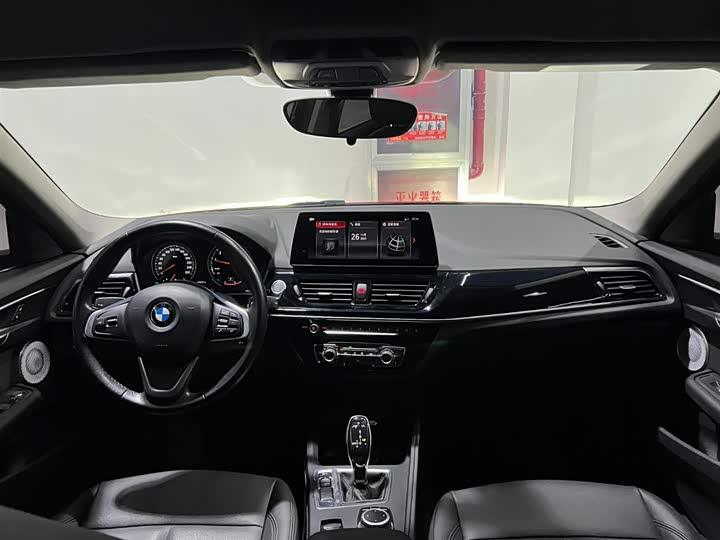 Фото 12 - BMW 1 Series