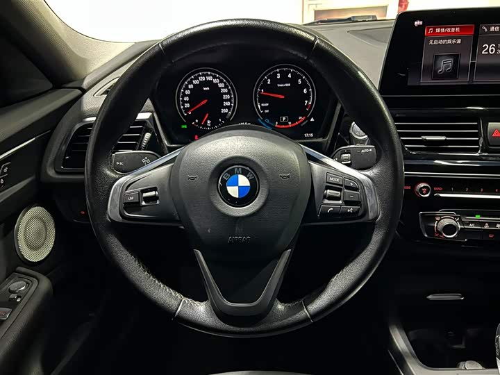 Фото 13 - BMW 1 Series