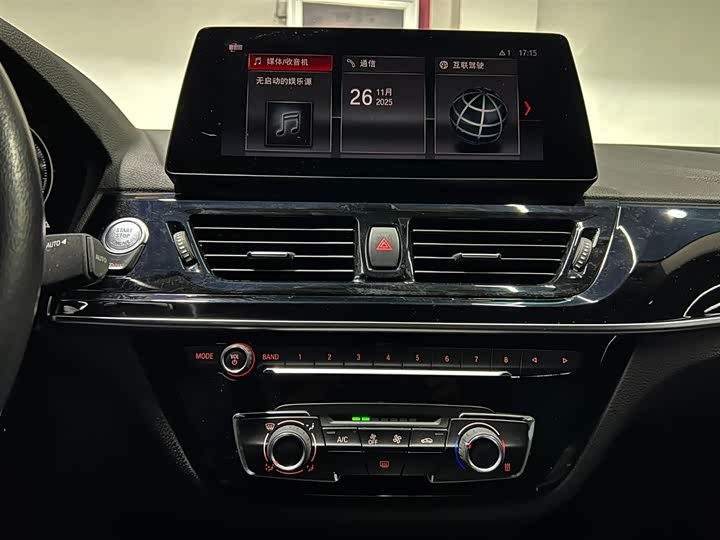 Фото 15 - BMW 1 Series