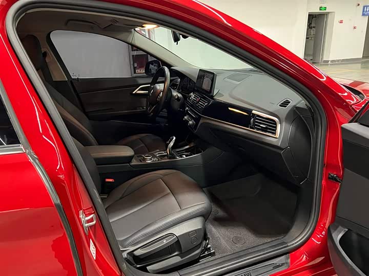 Фото 17 - BMW 1 Series