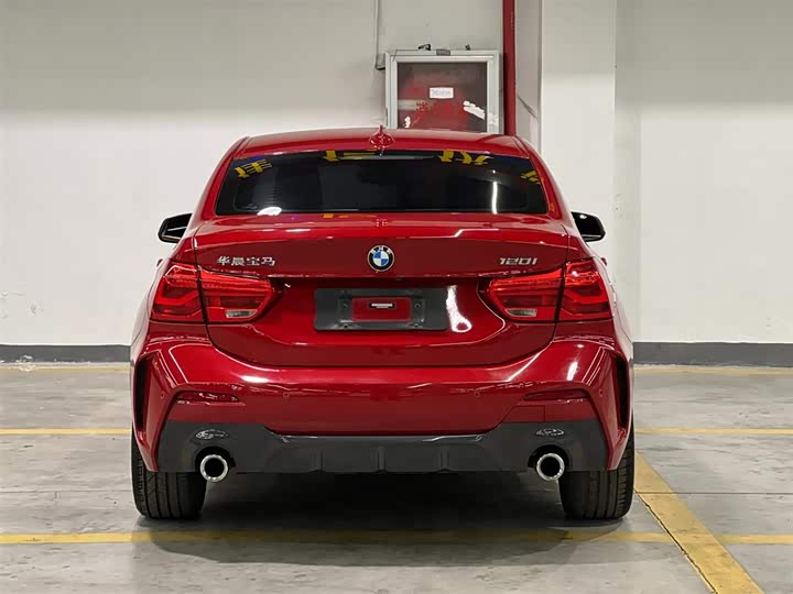 Фото 6 - BMW 1 Series