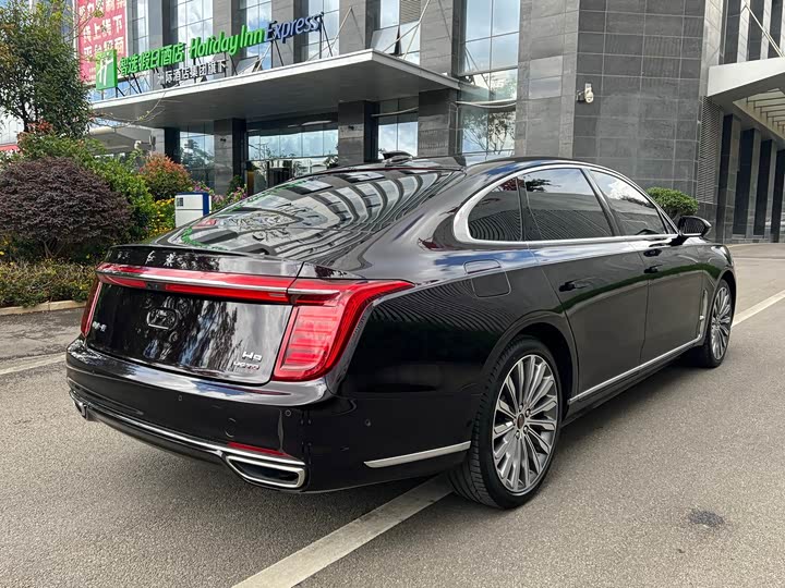 Фото 9 - Hongqi H9