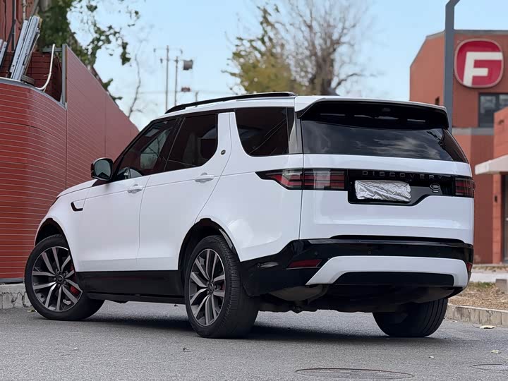 Фото 14 - Land Rover Discovery