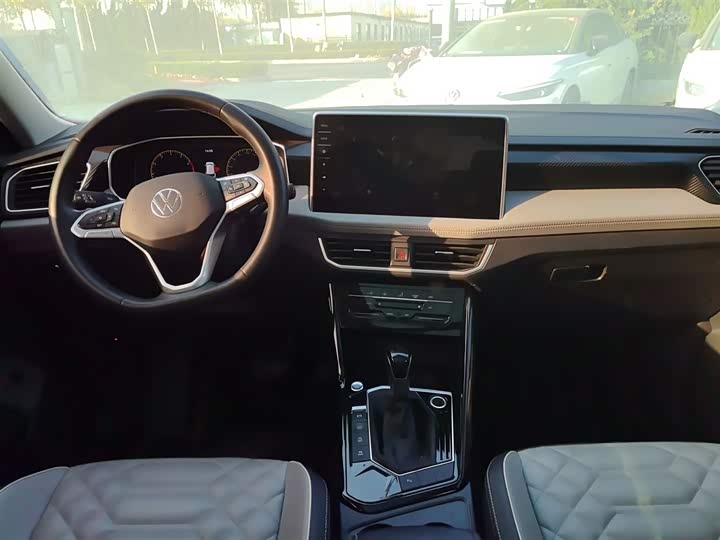 Фото 10 - Volkswagen Tayron