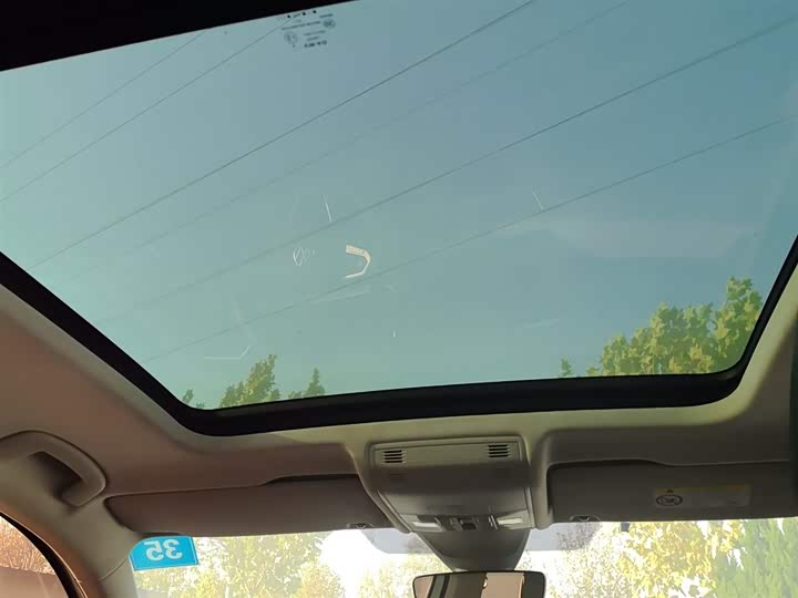 Фото 18 - Volkswagen Tayron