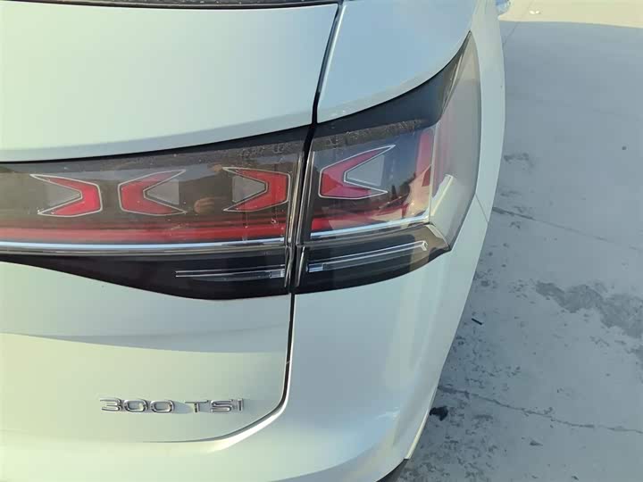 Фото 8 - Volkswagen Tayron