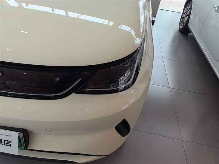 Фото 15 - BYD Dolphin