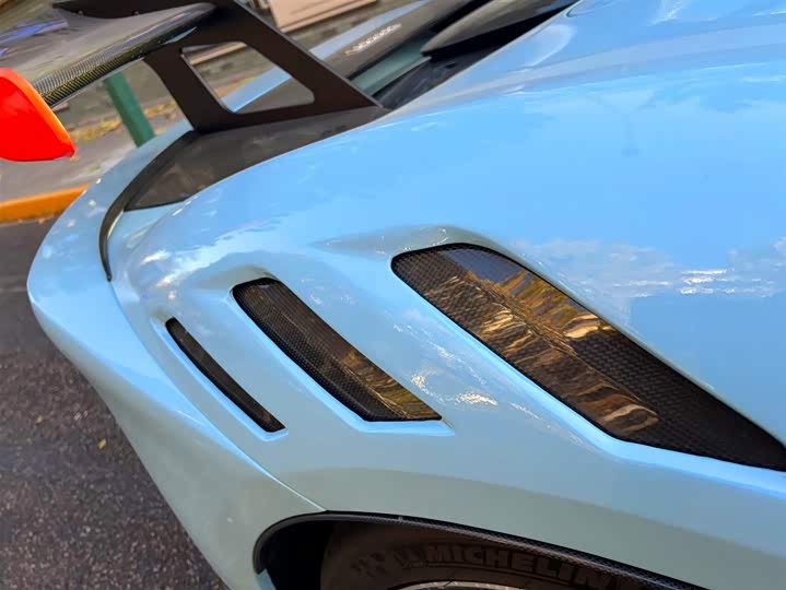 Фото 13 - Ferrari SF90