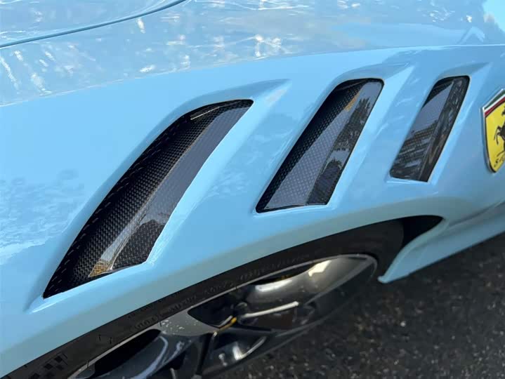 Фото 14 - Ferrari SF90