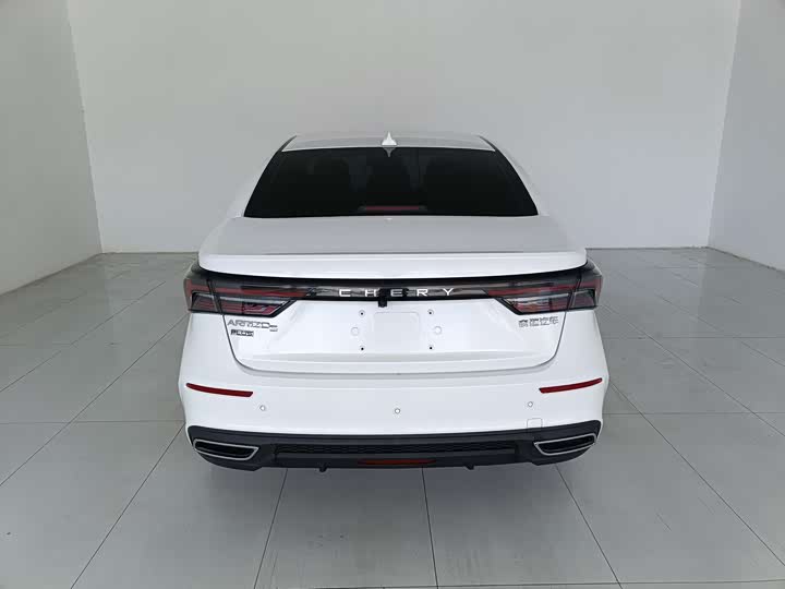 Фото 11 - Chery Omoda S5 (Arrizo 5 Plus)