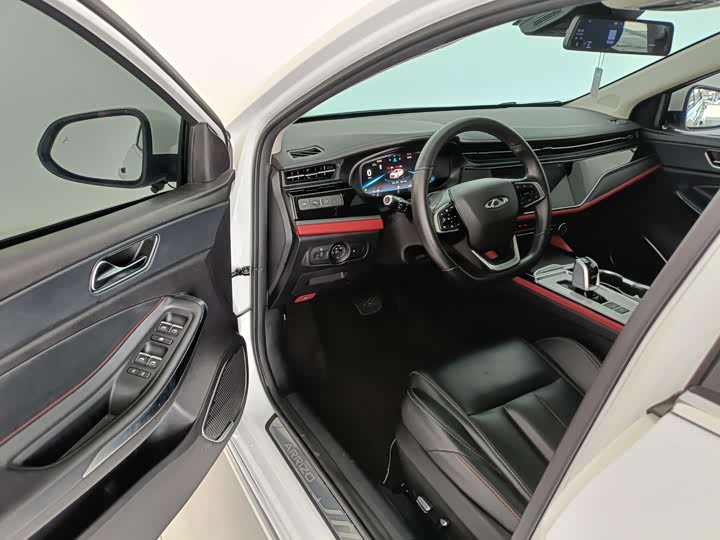 Фото 4 - Chery Omoda S5 (Arrizo 5 Plus)