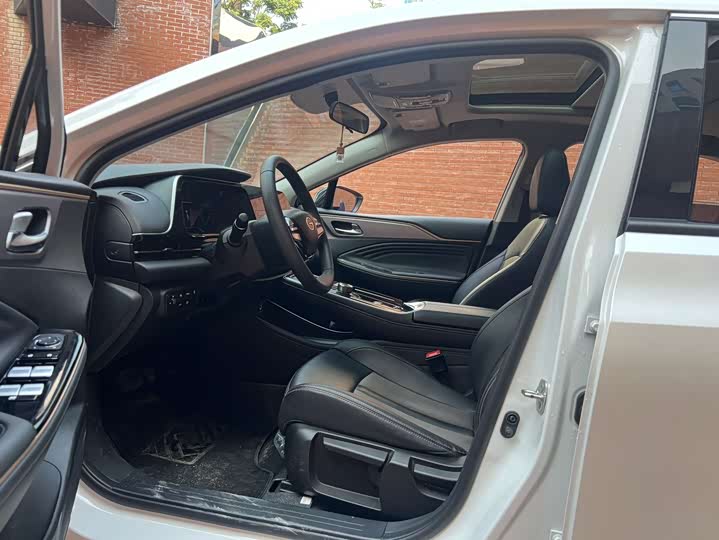 Фото 12 - GAC Aion S Plus