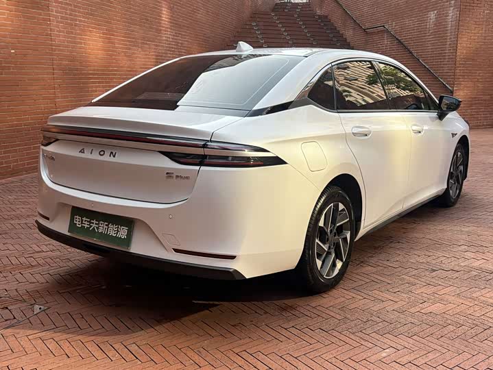 Фото 5 - GAC Aion S Plus