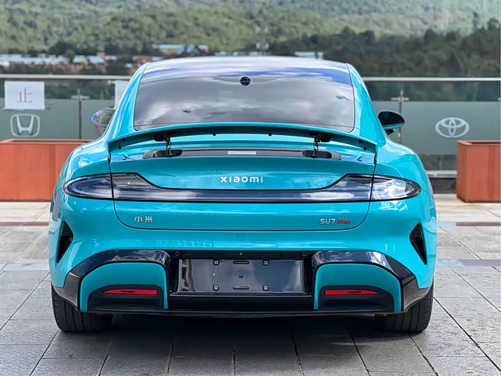 Фото 25 - Xiaomi SU7