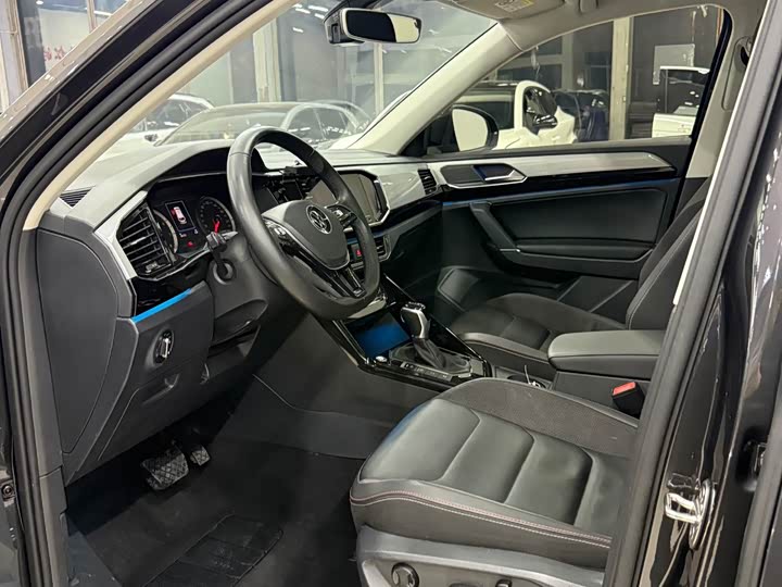 Фото 9 - Volkswagen Tayron