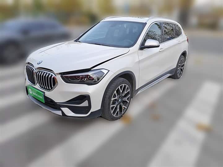 Фото 2 - BMW X1