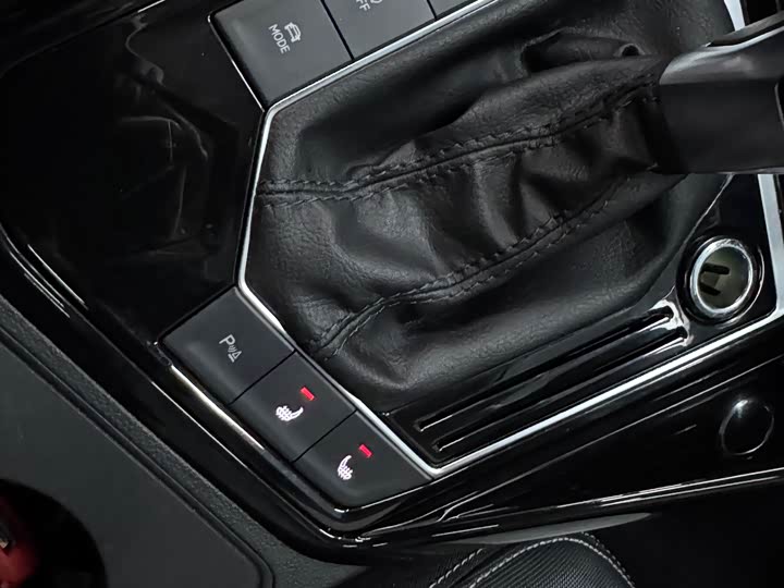 Фото 8 - Volkswagen Tayron