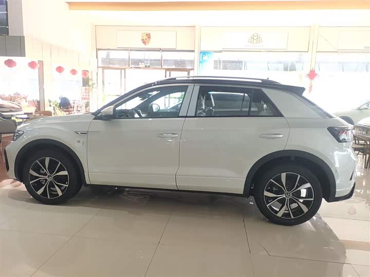 Фото 5 - Volkswagen T-Roc