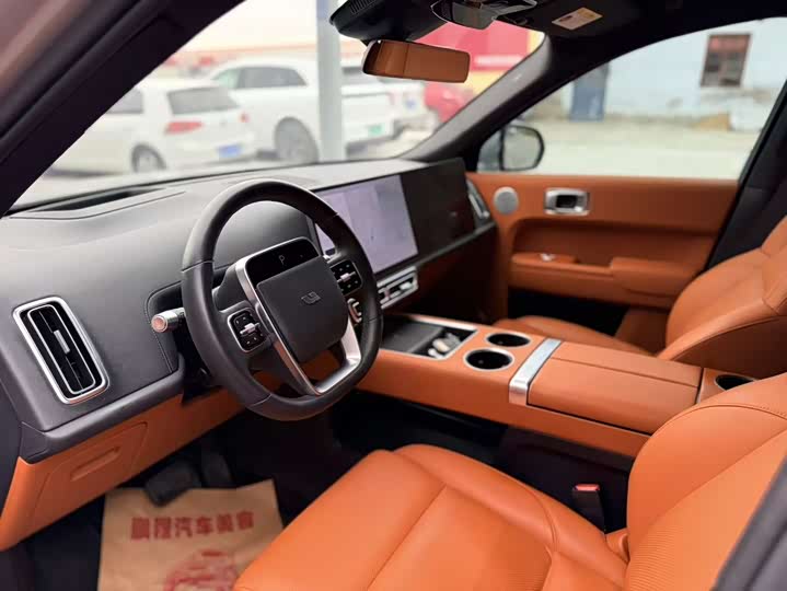 Фото 4 - LiXiang L8