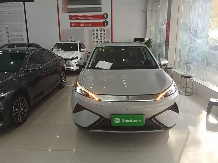 Фото 3 - BYD Yuan Plus