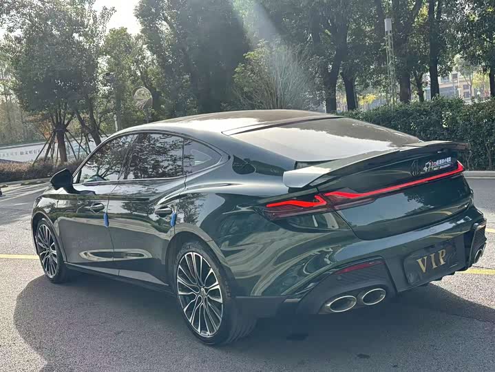 Фото 11 - MG Motor 7