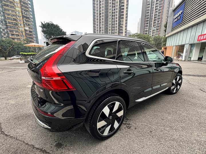 Фото 6 - Volvo XC60 Hybrid
