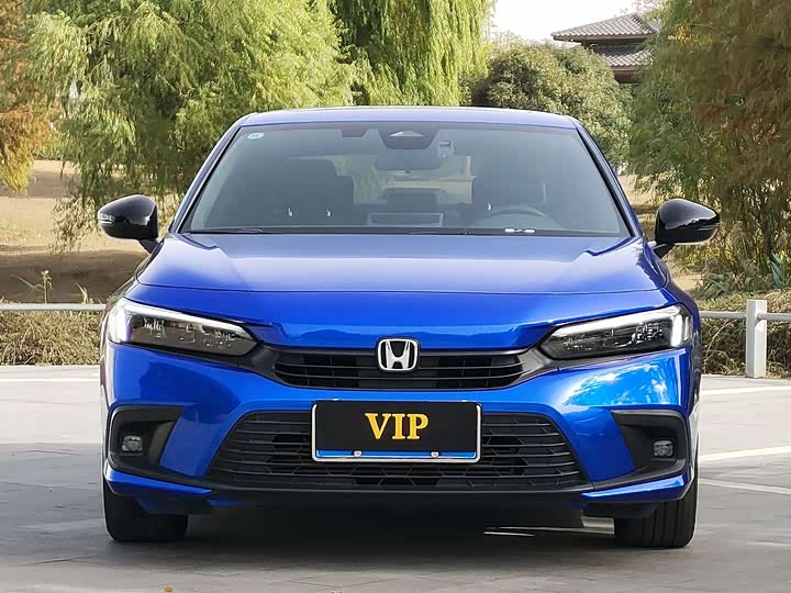 Фото 2 - Honda Civic