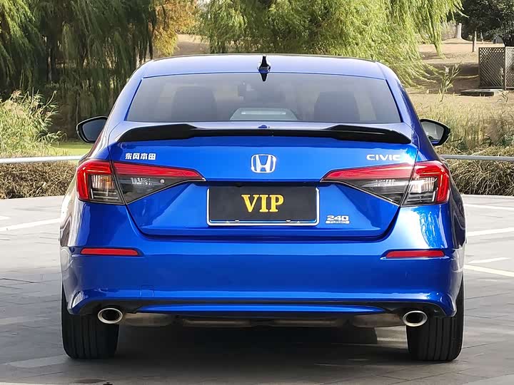 Фото 3 - Honda Civic