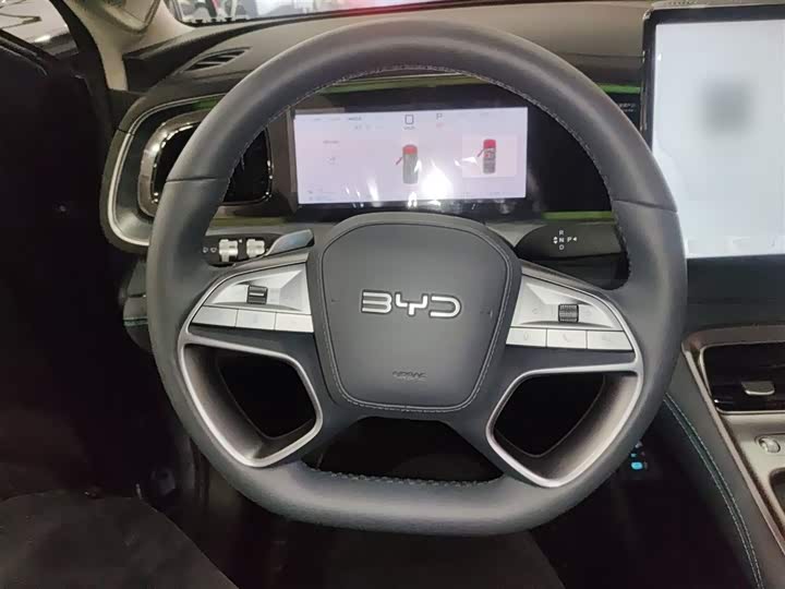 Фото 11 - BYD Sea Lion 07 DM-i Hybrid