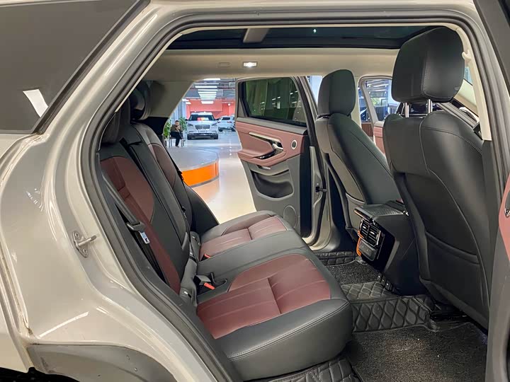 Фото 15 - Land Rover Range Rover Evoque L