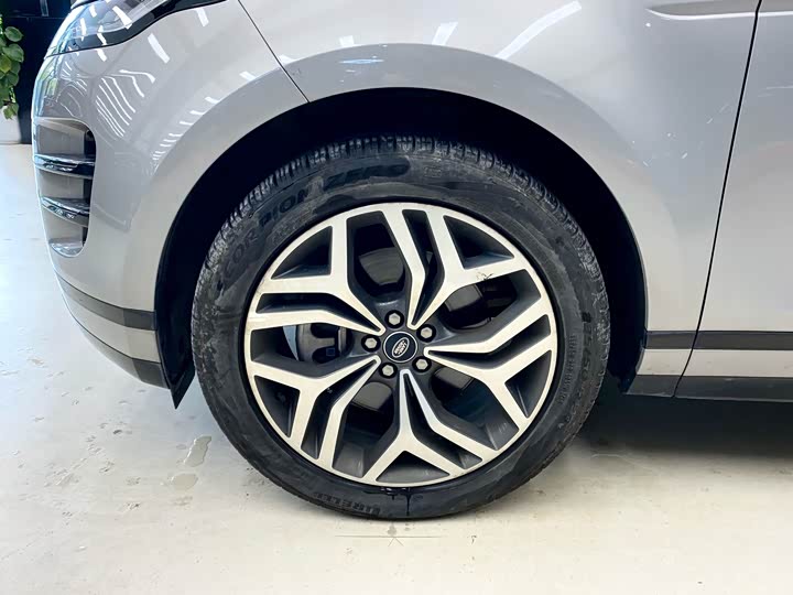 Фото 20 - Land Rover Range Rover Evoque L