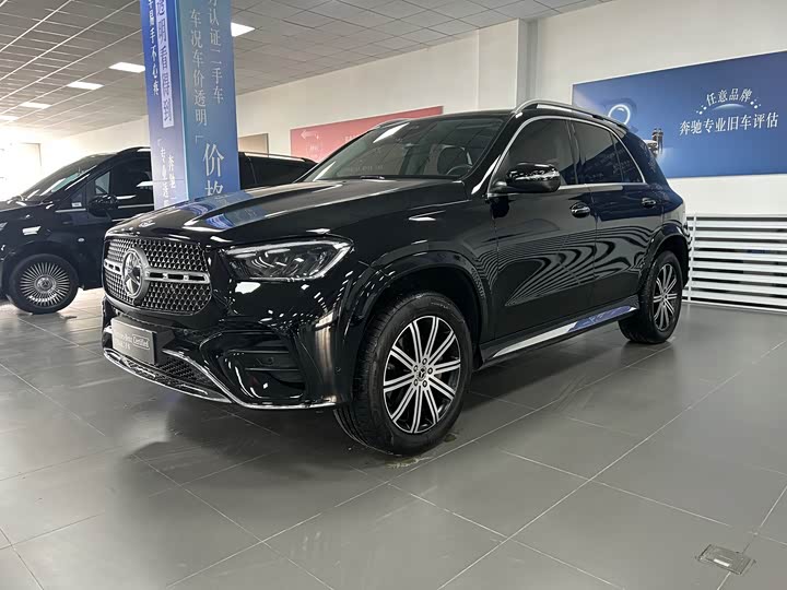Фото 1 - Mercedes-Benz GLE-Class