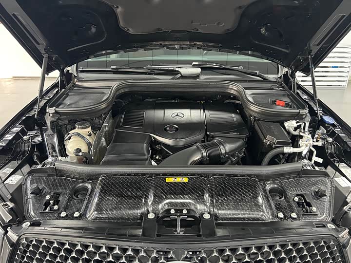 Фото 13 - Mercedes-Benz GLE-Class