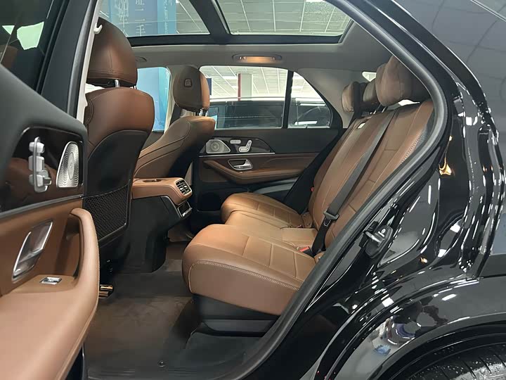 Фото 7 - Mercedes-Benz GLE-Class