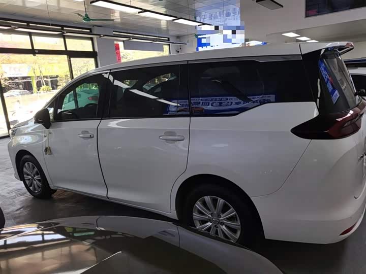 Фото 5 - GAC Trumpchi M6