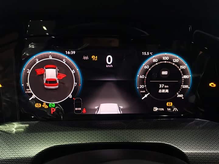 Фото 12 - Volkswagen Golf