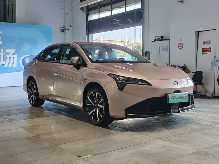 Фото 3 - GAC Aion S Plus