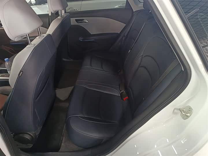 Фото 17 - Chevrolet Monza