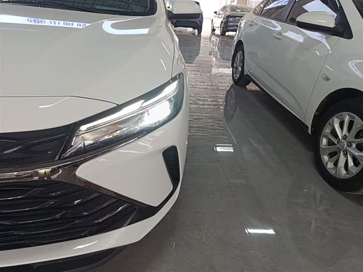 Фото 24 - Chevrolet Monza