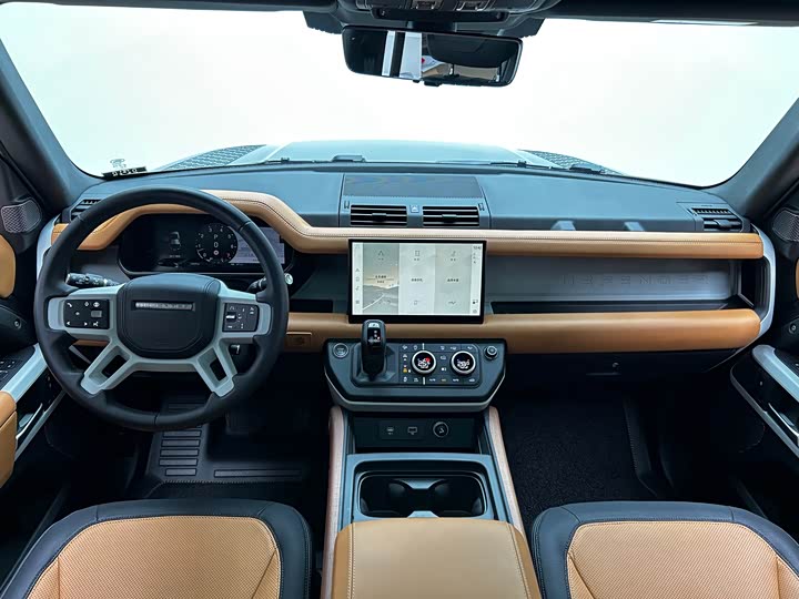 Фото 17 - Land Rover Defender