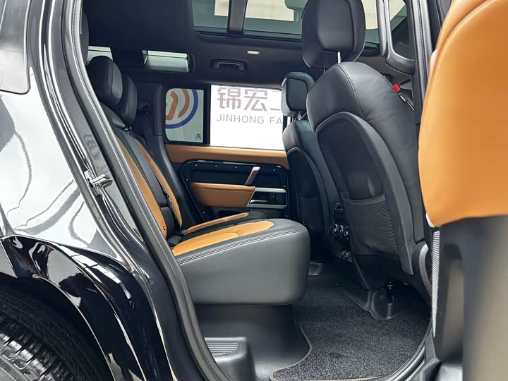 Фото 21 - Land Rover Defender