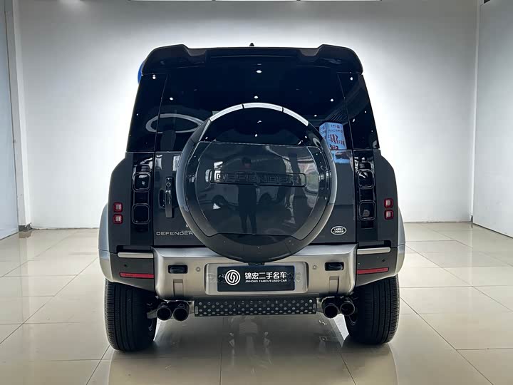 Фото 25 - Land Rover Defender