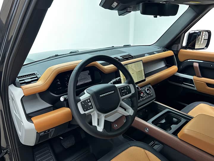 Фото 9 - Land Rover Defender