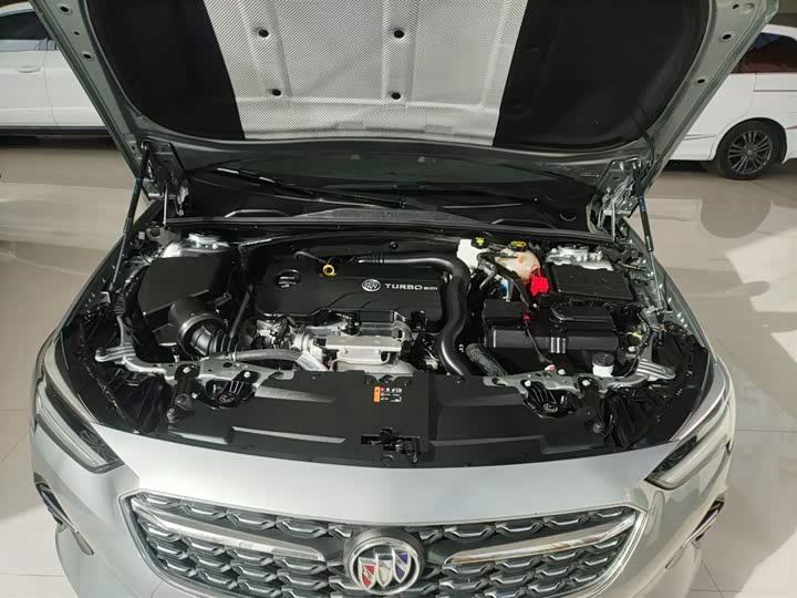 Фото 20 - Buick Regal