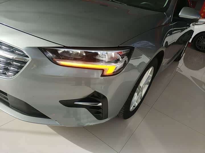 Фото 24 - Buick Regal