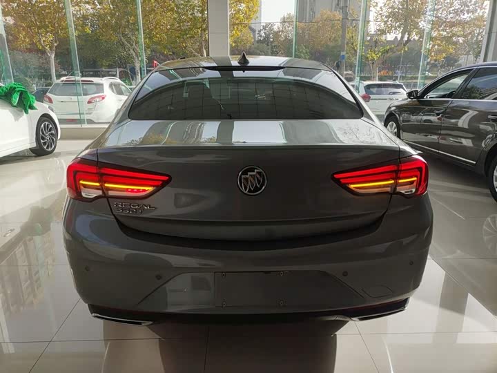 Фото 6 - Buick Regal