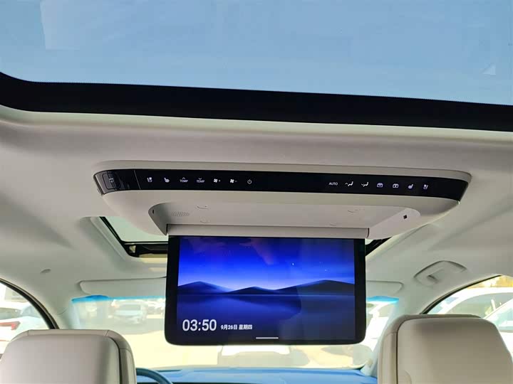 Фото 18 - Buick GL8 Hybrid