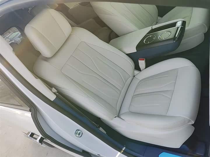 Фото 25 - Buick GL8 Hybrid